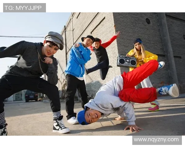 北京街舞队灵活性引发热议舞者与观众的不同看法探讨